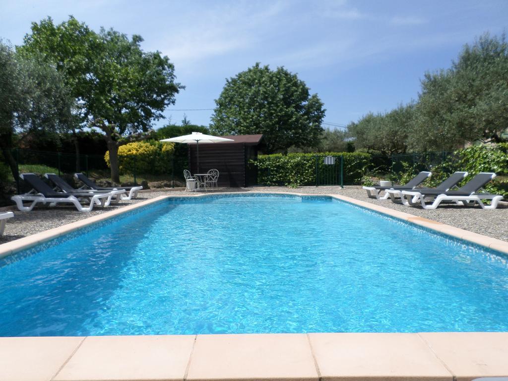 Hotel Les Oliviers Draguignan Exterior photo