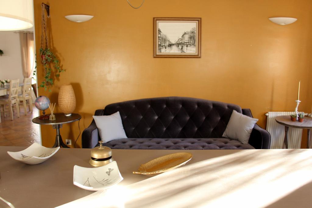 Hotel Les Oliviers Draguignan Exterior photo