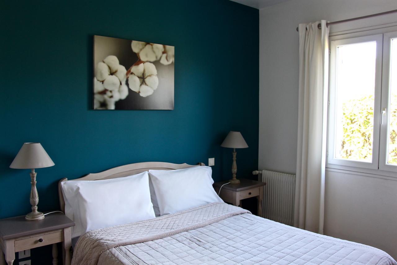 Hotel Les Oliviers Draguignan Exterior photo